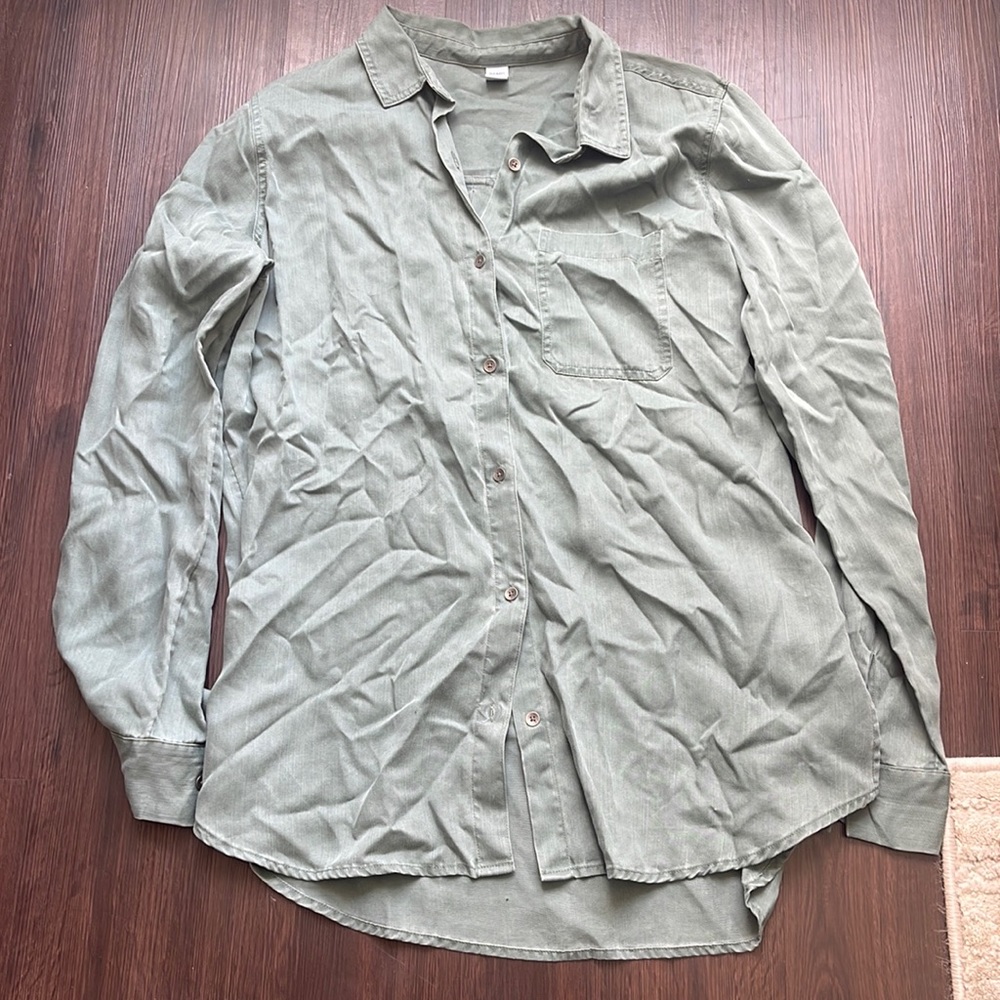 *SOLD* Old Navy oversized Top